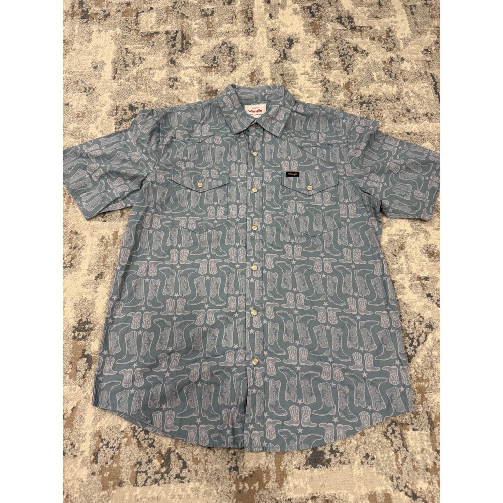Wrangler Mens Blue Cowboy Boot Star Short Sleeve Western Pearl Snap Shirt M